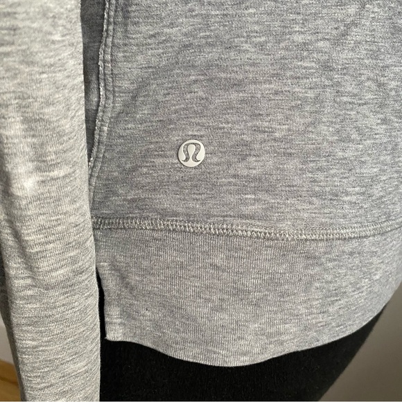 Lululemon Reversible Long Sleeve Top - Picture 5 of 12